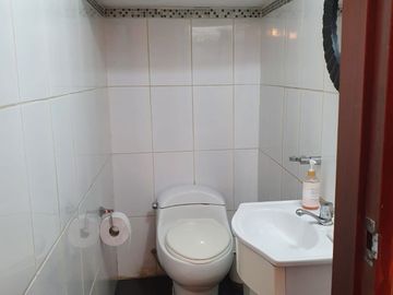 La Molina, Venta de Casa de AT:191M2 AC:294M2 a $280,000 en Calle Rio de la Plata MZFL1 Lote 10 Urb. Las Praderas de La MolinaLa Molina, Venta