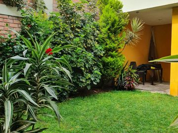 La Molina, Venta de Casa de AT:191M2 AC:294M2 a $280,000 en Calle Rio de la Plata MZFL1 Lote 10 Urb. Las Praderas de La MolinaLa Molina, Venta