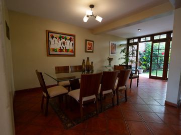 La Molina, Venta de Casa de AT:191M2 AC:294M2 a $280,000 en Calle Rio de la Plata MZFL1 Lote 10 Urb. Las Praderas de La MolinaLa Molina, Venta