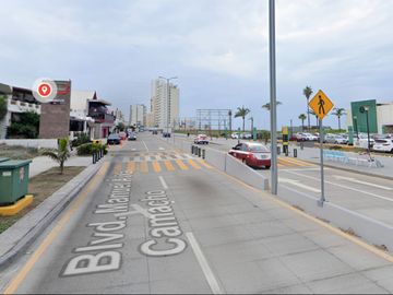 RENTA DE TERRENO EN BLVD. AVILA CAMACHO, VERACRUZ