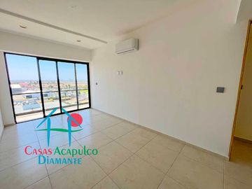 ¡No lo dejes ir! Último lateral en Olympia Residencial con vista a la alberca y precio especial