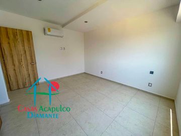 ¡No lo dejes ir! Último lateral en Olympia Residencial con vista a la alberca y precio especial