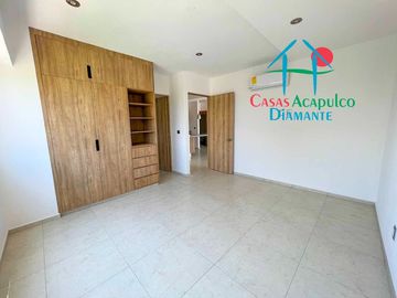 ¡No lo dejes ir! Último lateral en Olympia Residencial con vista a la alberca y precio especial