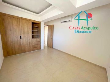 ¡No lo dejes ir! Último lateral en Olympia Residencial con vista a la alberca y precio especial