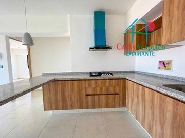 ¡No lo dejes ir! Último lateral en Olympia Residencial con vista a la alberca y precio especial