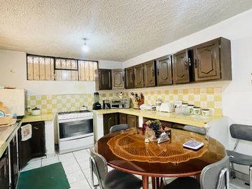 Casa Rentera en Venta sector Supermaxi Plaza Norte