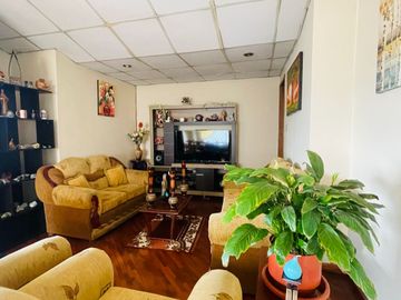 Casa Rentera en Venta sector Supermaxi Plaza Norte