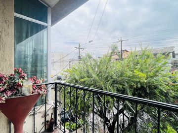 Casa Rentera en Venta sector Supermaxi Plaza Norte