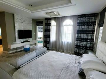 บ้านเดี่ยวสุดหรู ในราคาสุดคุ้ม!! ขาย! บ้านเดี่ยวหลังมุม ใกล้ส่วนกลาง หมู่บ้าน นาราสิริ สาทร-วงแหวนฯ สภาพดี สวย น่าอยู่ มีความเป็นส่วนตัว โครงการติดถนน