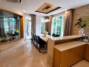 บ้านเดี่ยวสุดหรู ในราคาสุดคุ้ม!! ขาย! บ้านเดี่ยวหลังมุม ใกล้ส่วนกลาง หมู่บ้าน นาราสิริ สาทร-วงแหวนฯ สภาพดี สวย น่าอยู่ มีความเป็นส่วนตัว โครงการติดถนน