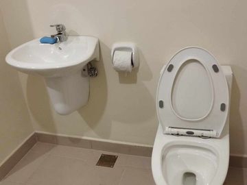 PROMO 1 BR Condo For Sale in Vertis North QC by Ayala Land Avida PHP 8,000,000