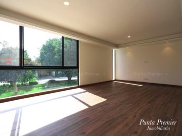 Coto Los Olivos Casa Nueva de Lujo en Venta Zona Real Valle Real Zapopan
