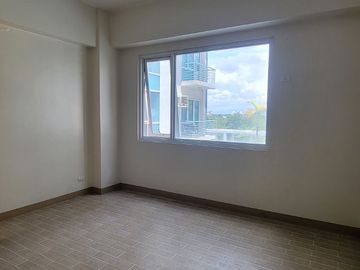 Studio Unit at One Madison Place Megaworld Iloilo