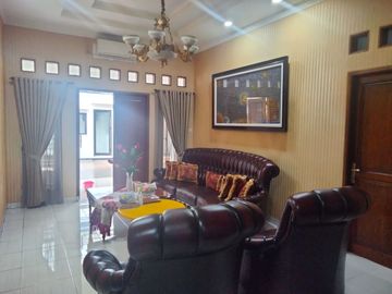 Dijual Rumah Murah Hitung Tanah di Kemang Timur Jakarta Selatan