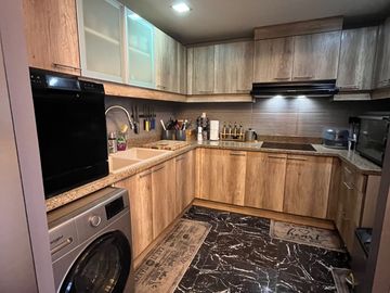 For Sale: 3BR Corner Unit with Balcony in Cebu IT Park