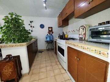 JARDINES DE LA HDA. JIUTEPEC VENTA CASA CON RECÁMARA Y BAÑO EN PLANTA BAJA