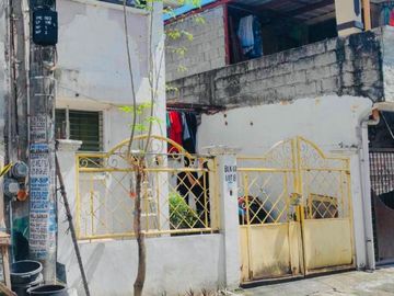 House and lot for sale in Imus Cavite, Villa De Primaros, Buhay na tubig imus cavite