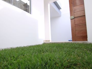 HERMOSA CASA DE ESTRENO CON PISCINA EN VENTA - URB. MIRAFLORES COUNTRY CLUB 1 - PIURA