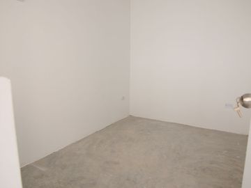 HERMOSA CASA DE ESTRENO CON PISCINA EN VENTA - URB. MIRAFLORES COUNTRY CLUB 1 - PIURA