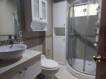 💥SE VENDE O ALQUILA AMPLIO DPTO. EN URB. EXCLUSIVA DE YANAHUARA💥