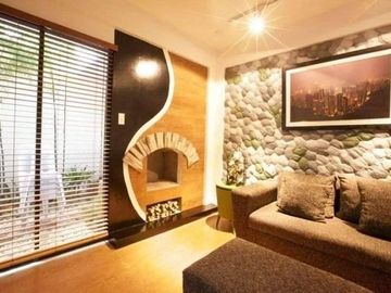 FOR SALE HOUSE AND LOT IN TAGAYTAY, 5BR for only 7M