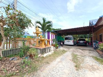 #Selling cheap!! #single storey house # with row room #On 800 sqm. plots of land #Very worthwhile