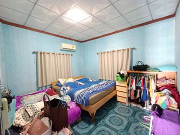 #Selling cheap!! #single storey house # with row room #On 800 sqm. plots of land #Very worthwhile