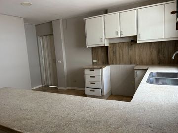 VENDO HERMOSA CASA EN LOS PARQUES