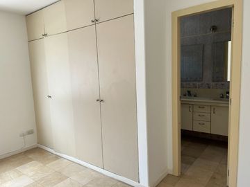 VENDO HERMOSA CASA EN LOS PARQUES