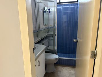 VENDO HERMOSA CASA EN LOS PARQUES