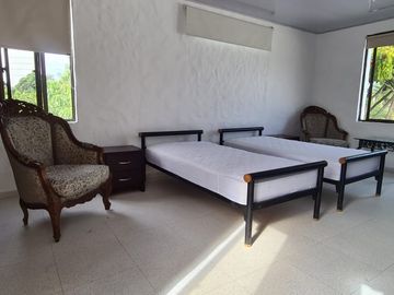 ESPECTACULAR CASA EN CONDOMINIO DE ANAPOIMA