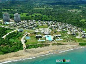 Apartamento en venta en Aguamarina Beach Resort