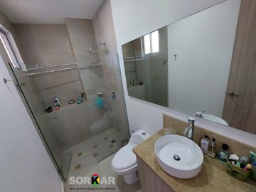 Apartamento en venta en Aguamarina Beach Resort