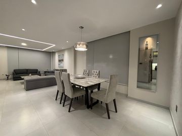 Casa en venta de lujo al sur de Loja