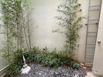Townhouse in Apas, Lahug, Cebu City (Near IT Park)