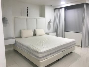 Hilton Colon, Vendo Departamento 2 dorm con excelente vista a la ciudad