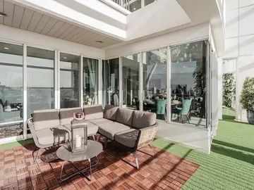 Duplex Penthouse Baan Ratprasong 4 beds 5 baths 1 maid room, 381 sqm.