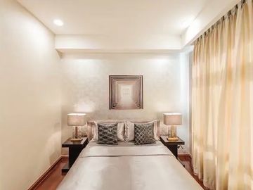 Duplex Penthouse Baan Ratprasong 4 beds 5 baths 1 maid room, 381 sqm.