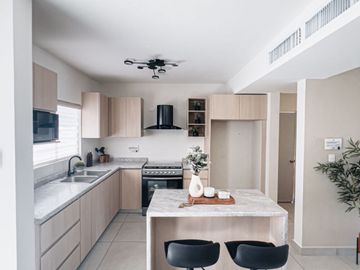 Venta Casa Calle María Lavalle atrás de las anitas NUEVA