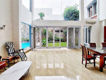 Dijual Rumah Dalam Komplek Elite Area Sekitar Patra Jakarta Selatan