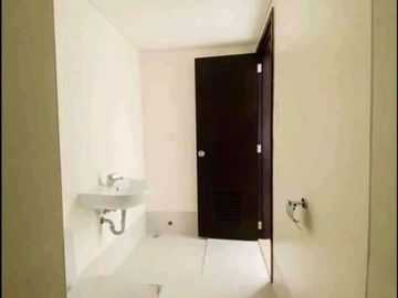 LOW RENT-TO-OWN CONDOMINIUM
