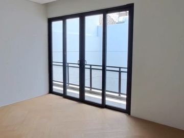 Rumah Baru Gress Lokasi Gayung Kebonsari Surabaya Selatan