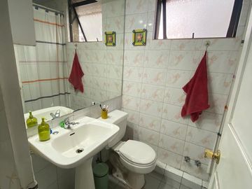 Vendo Departamento 3 dorm, 2 baños, Las Condes