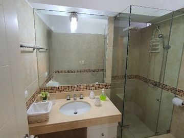DEPARTAMENTO DUPLEX AMOBLADO COMPLETO 139 m2 EN MIRAFLORES
