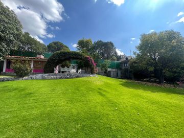 Casa en Venta en Lomas de la Calera