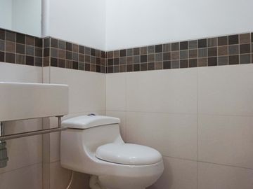 Exclusiva casa contemporanea en Alcaravan Conjunto Cerrado. Pinares. Pereira - Colombia.
