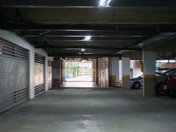 Exclusiva casa contemporanea en Alcaravan Conjunto Cerrado. Pinares. Pereira - Colombia.