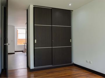 Exclusiva casa contemporanea en Alcaravan Conjunto Cerrado. Pinares. Pereira - Colombia.