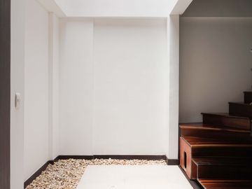 Exclusiva casa contemporanea en Alcaravan Conjunto Cerrado. Pinares. Pereira - Colombia.