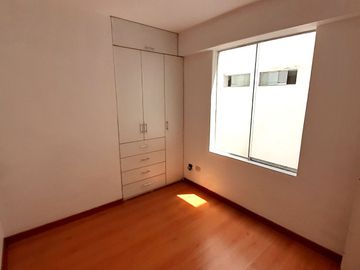 VENDO DEPARTAMENTO CERCA A LA MUNICIPALIDAD DE SAN BORJA